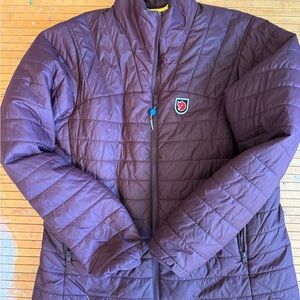 Women's Burgundy Fjallraven Medium Quilted Jacket great condition